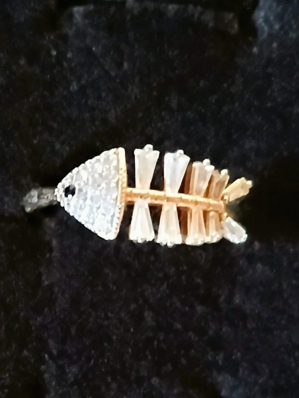Fish Bone Ring - Picture 6 of 7
